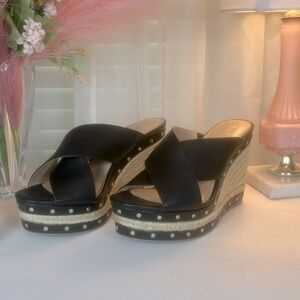 Charles David Leilani Studded Wedge 8